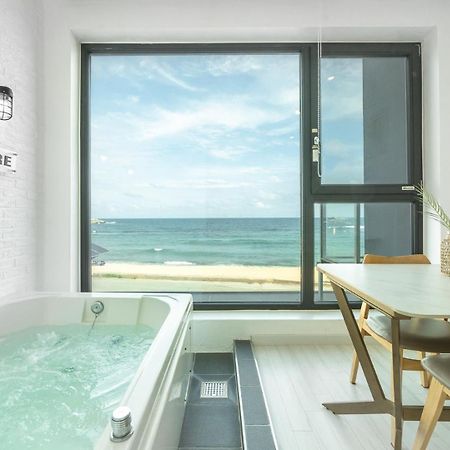 Goseong Littlesquare Oceanview Pension Zewnętrze zdjęcie